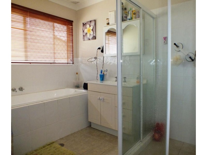 28 Silver Wattle Drive, Medowie NSW 2318