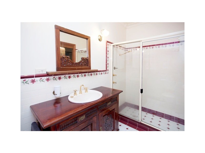 12 Griffiths Avenue, Medowie NSW 2318