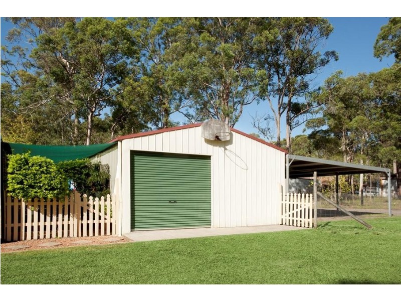 12 Griffiths Avenue, Medowie NSW 2318