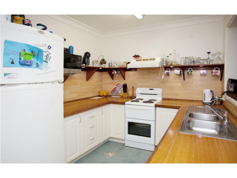 11 Sequoia Street, Medowie NSW 2318