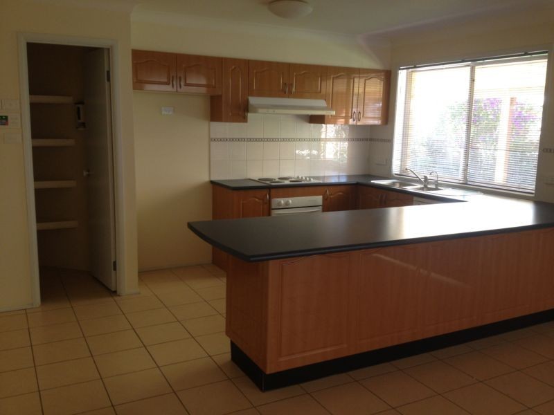 11 Barton Close, Medowie NSW 2318