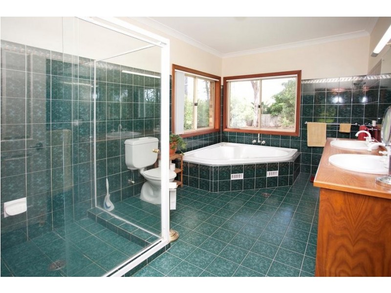 4 Joanne Close, Medowie NSW 2318