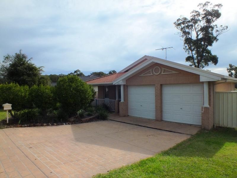4 Sandalwood Avenue, Medowie NSW 2318