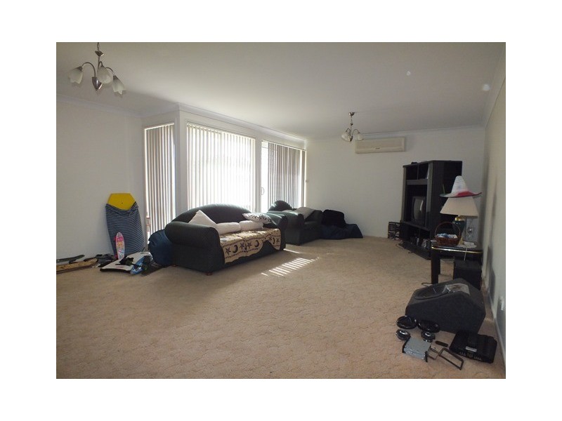 4 Sandalwood Avenue, Medowie NSW 2318