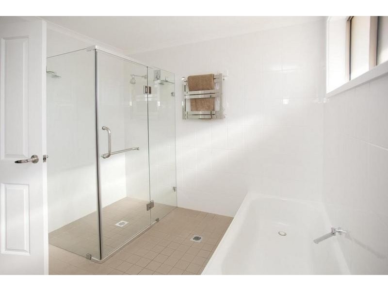 60 Kindlebark Drive, Medowie NSW 2318