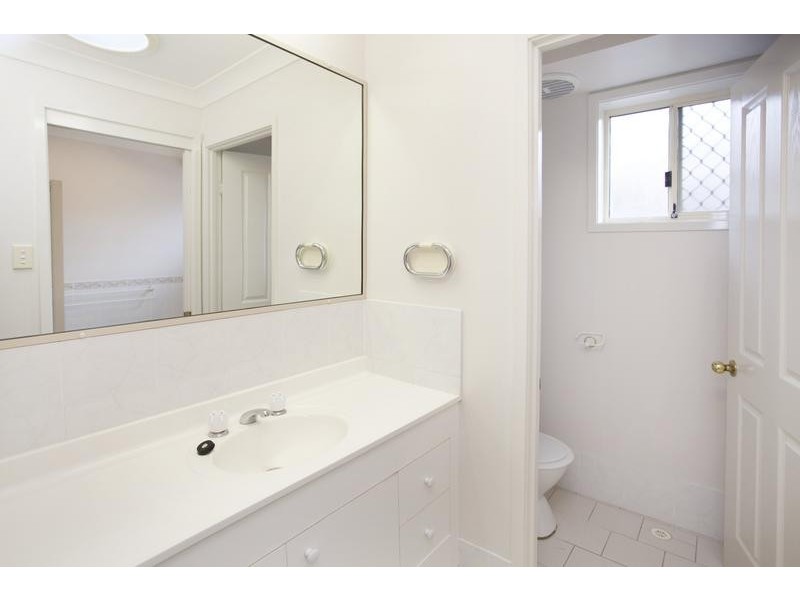 7 Agonis Place, Medowie NSW 2318