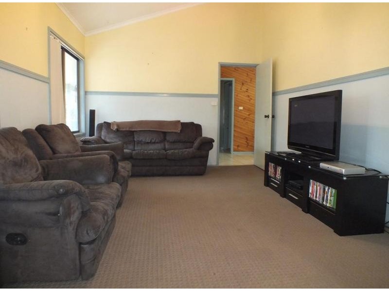 52 President Poincare Parade, Tanilba Bay NSW 2319