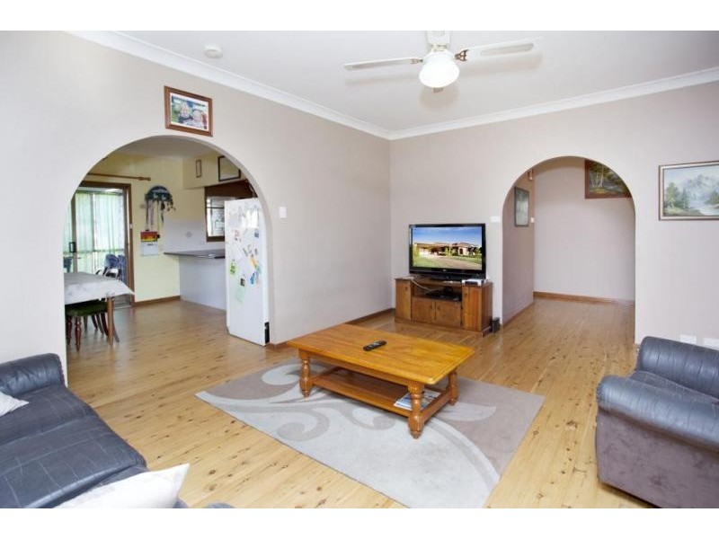 14 Brush Box Avenue, Medowie NSW 2318