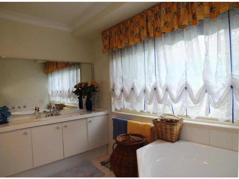 26 Laurina Street, Medowie NSW 2318