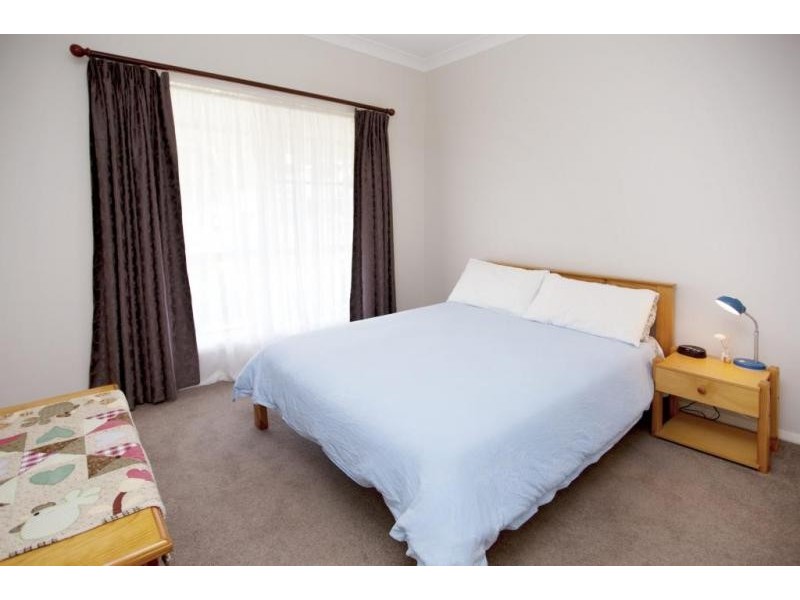 64 Federation Drive, Medowie NSW 2318