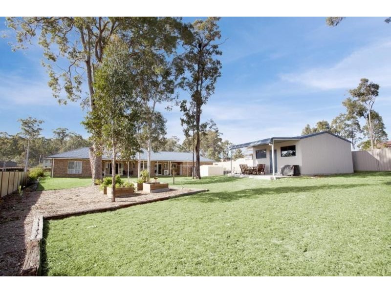 64 Federation Drive, Medowie NSW 2318