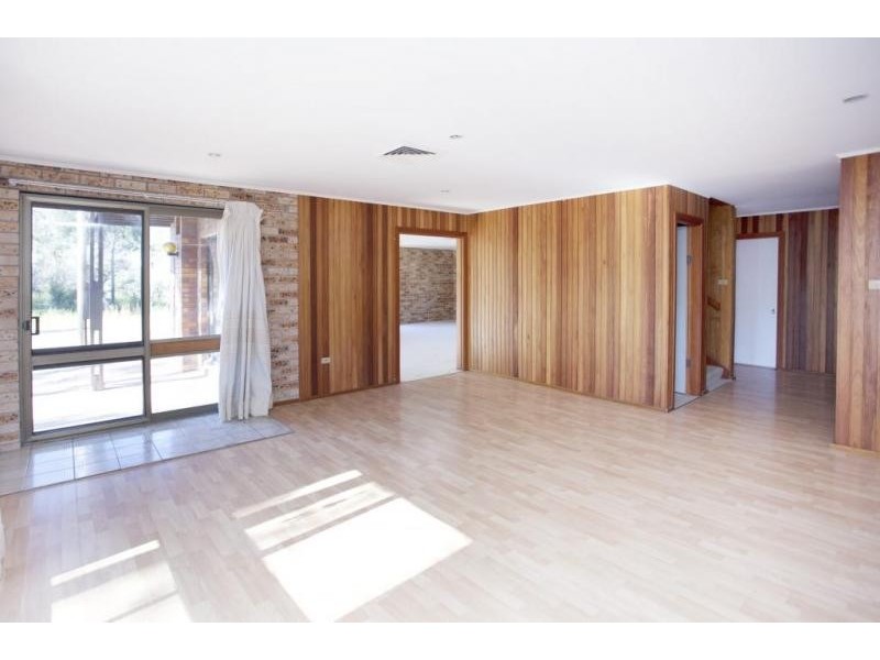 19 Brownes Road, Salt Ash NSW 2318