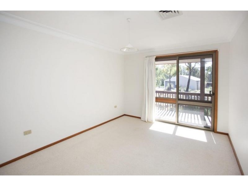 19 Brownes Road, Salt Ash NSW 2318