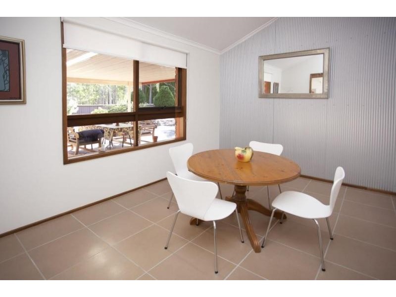 8 Griffiths Avenue, Medowie NSW 2318