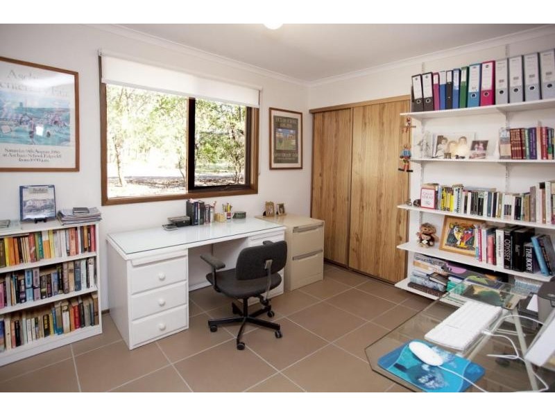 8 Griffiths Avenue, Medowie NSW 2318