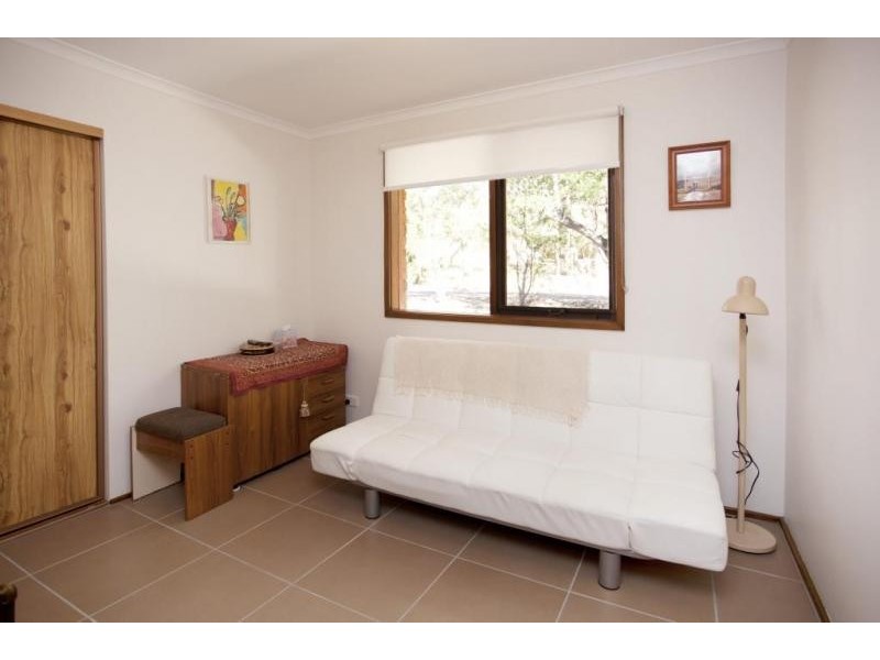 8 Griffiths Avenue, Medowie NSW 2318