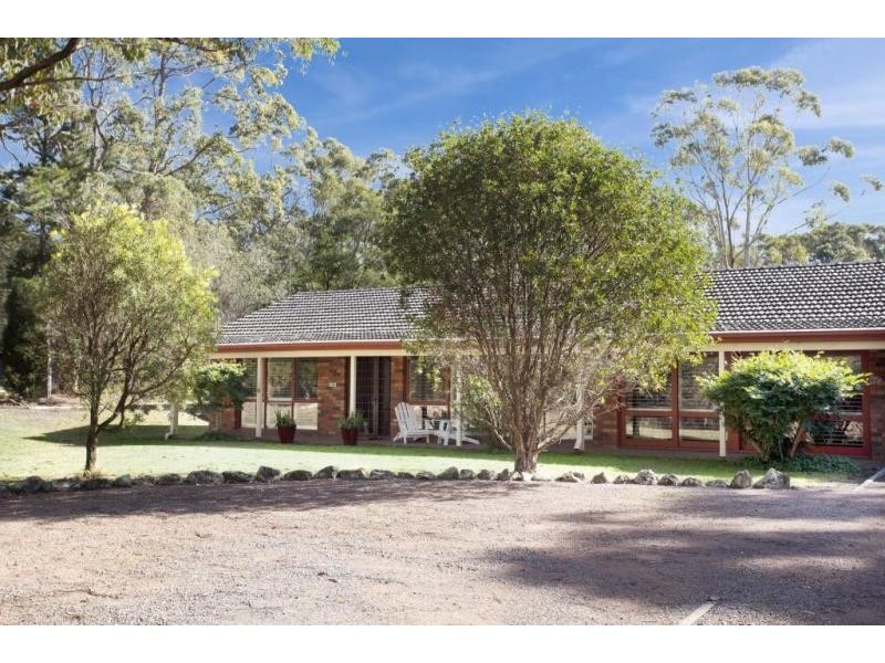 8 Griffiths Avenue, Medowie NSW 2318