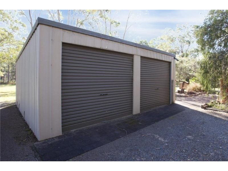 8 Griffiths Avenue, Medowie NSW 2318