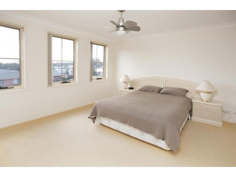 5 Sandalwood Drive, Medowie NSW 2318