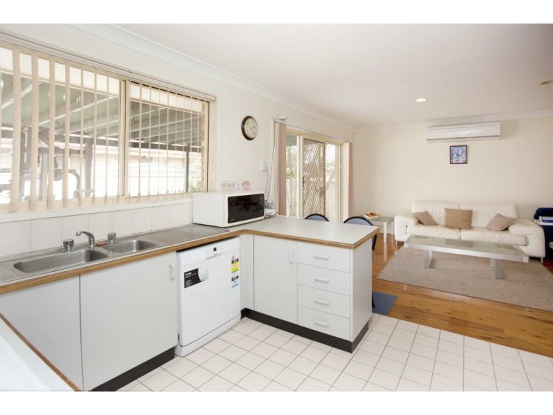 10 Tupelo Street, Medowie NSW 2318