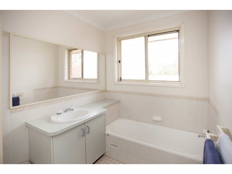 10 Tupelo Street, Medowie NSW 2318