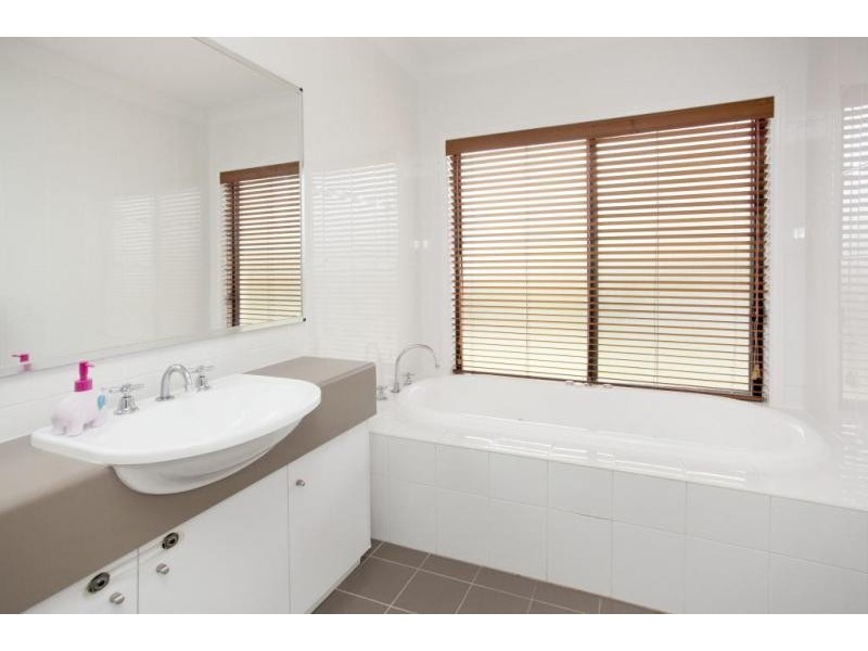 17 Osprey Circuit, Medowie NSW 2318