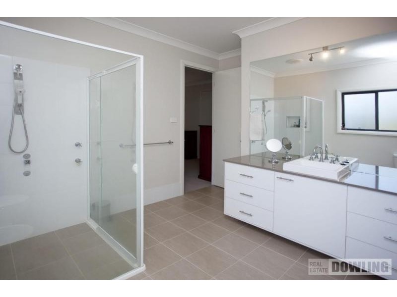 34 Sassin Crescent, Medowie NSW 2318