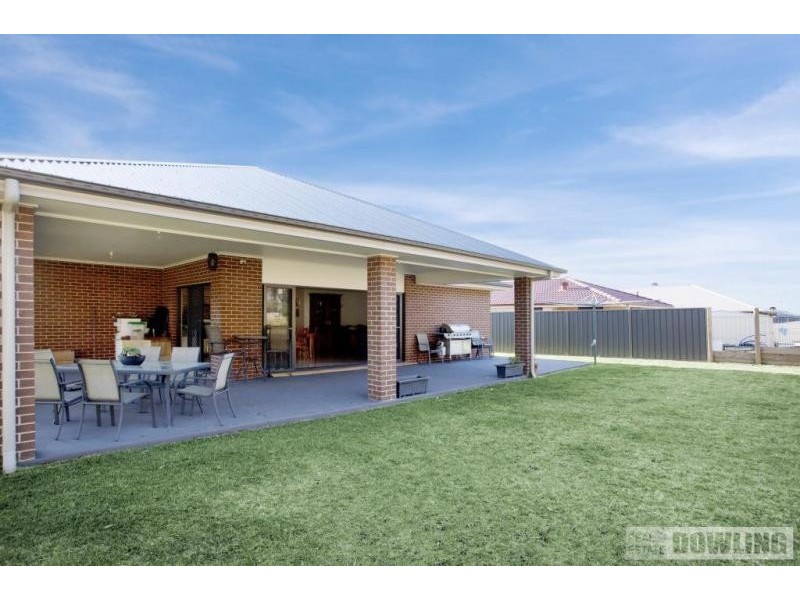 34 Sassin Crescent, Medowie NSW 2318
