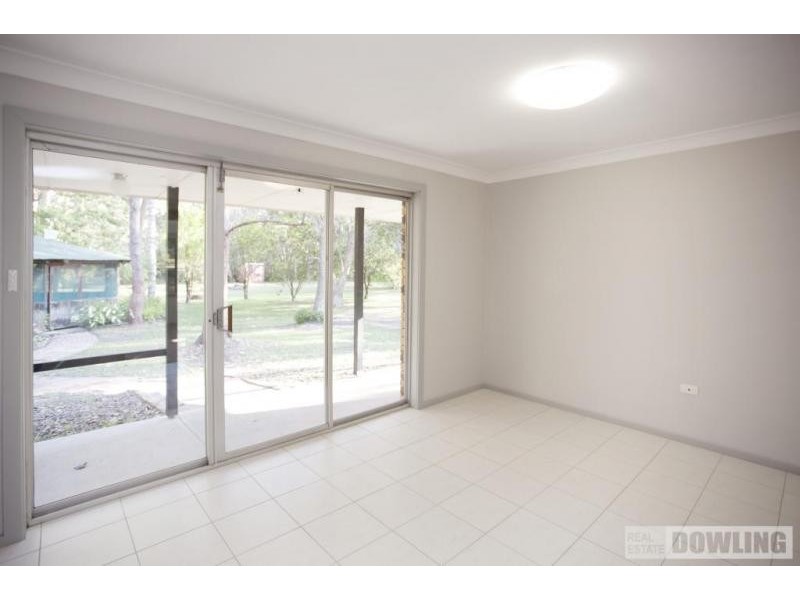 16 Windeyer Close, Medowie NSW 2318