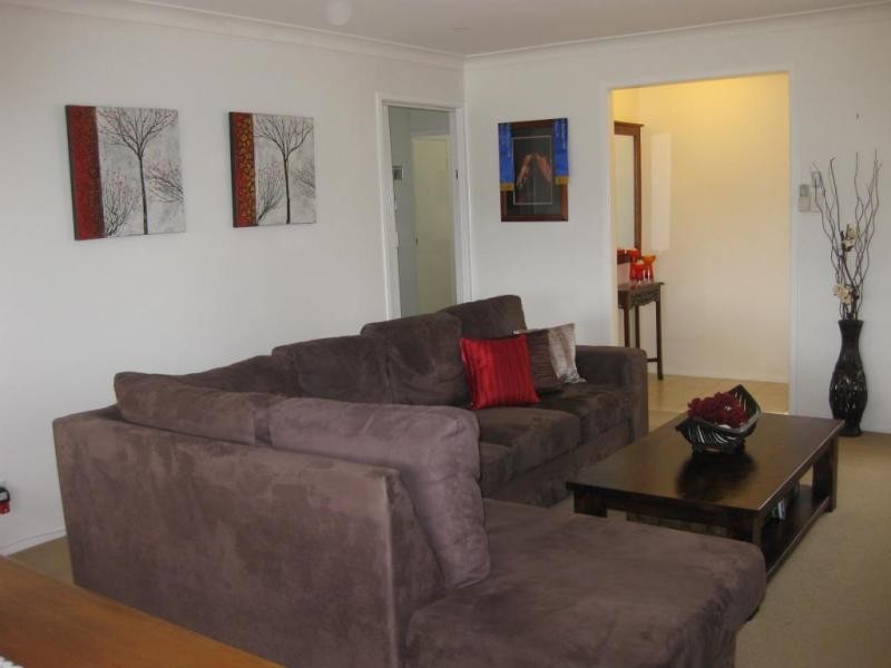 18 Redman Road, Medowie NSW 2318