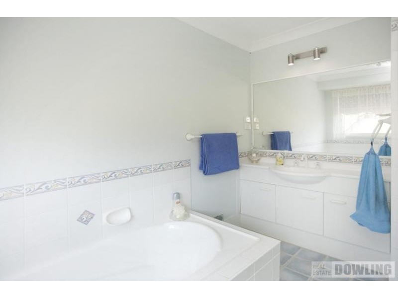 4 Osprey Circuit, Medowie NSW 2318