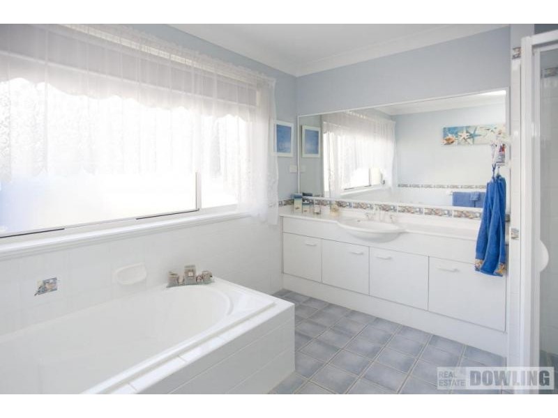 4 Osprey Circuit, Medowie NSW 2318