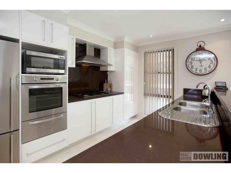 27 Osprey Circuit, Medowie NSW 2318