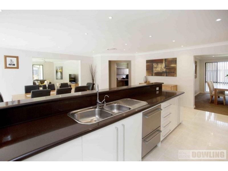 27 Osprey Circuit, Medowie NSW 2318