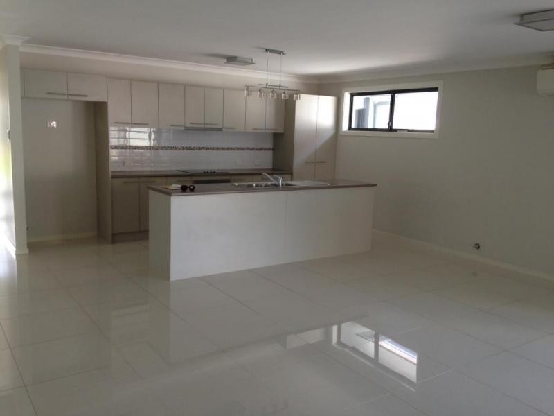 5 Braid Road, Fern Bay NSW 2295