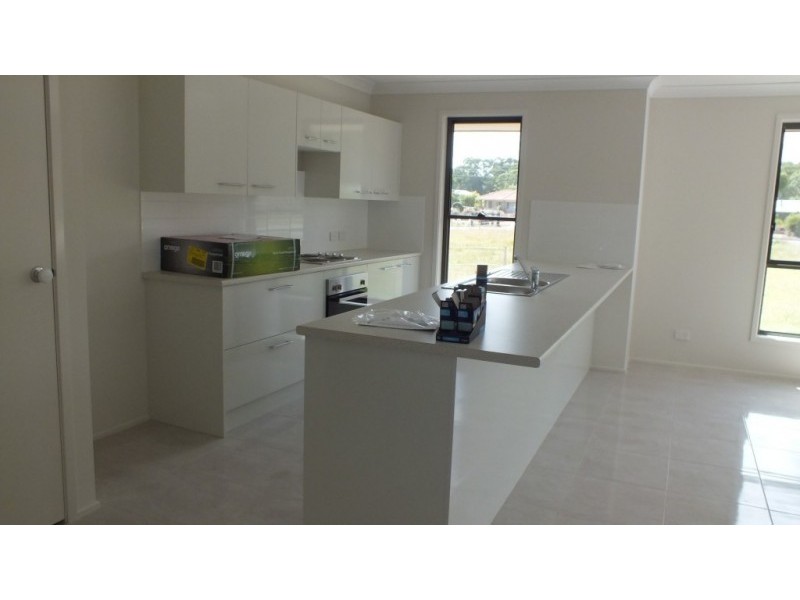 b/40 Abundance Road, Medowie NSW 2318