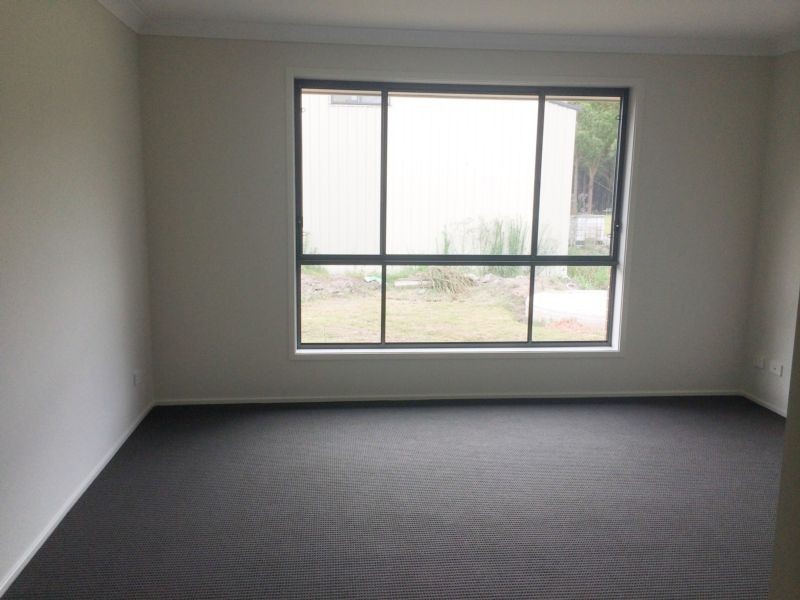 b/40 Abundance Road, Medowie NSW 2318