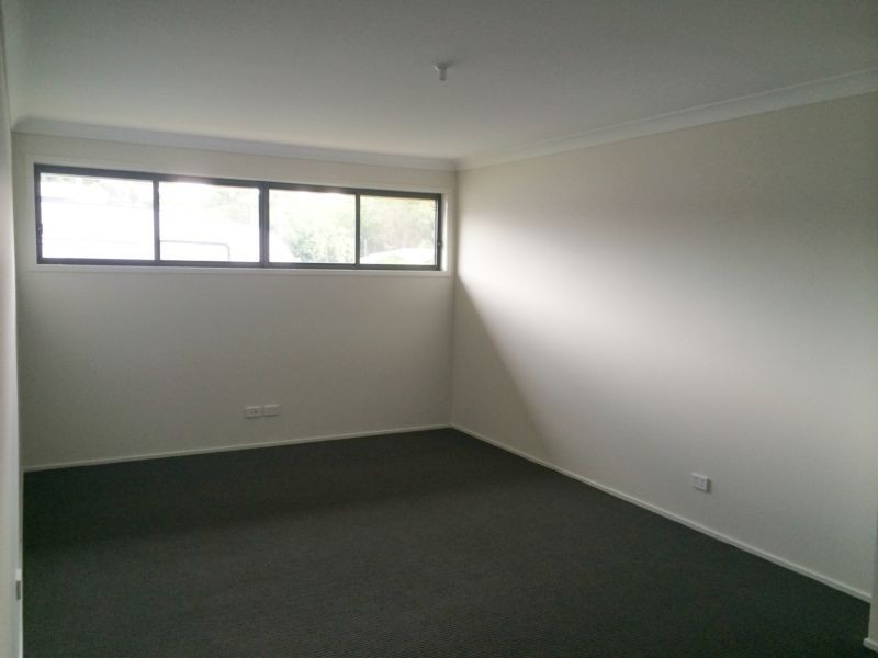 b/40 Abundance Road, Medowie NSW 2318