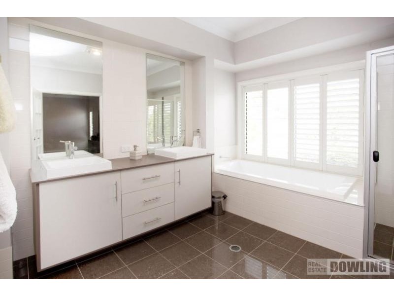 157 Sunningdale Circuit, Medowie NSW 2318