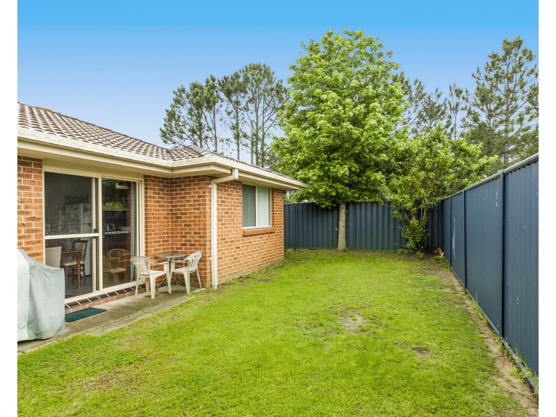 1/5 Benjamin Lee Drive, Raymond Terrace NSW 2324