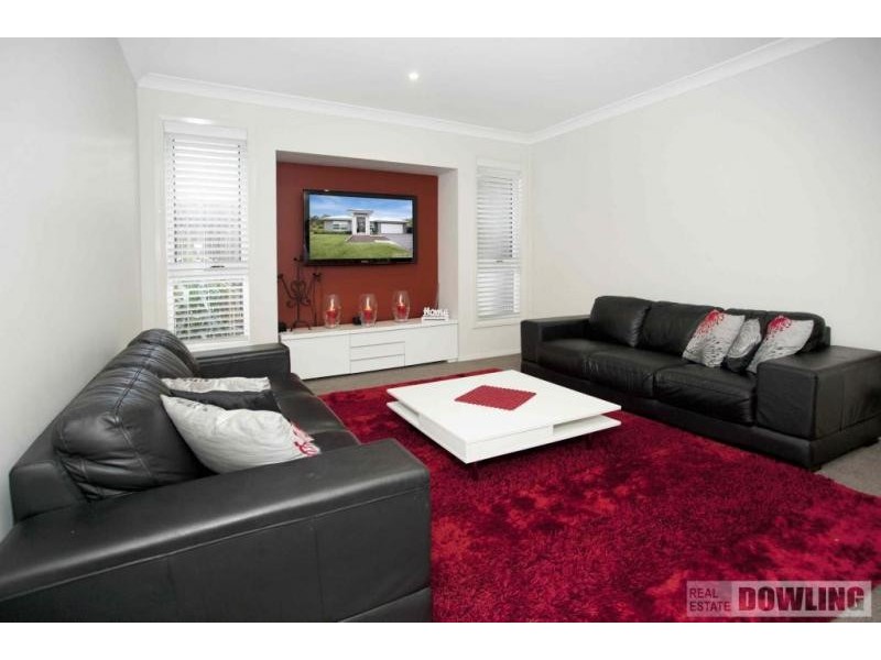 184 Sunningdale Circuit, Medowie NSW 2318