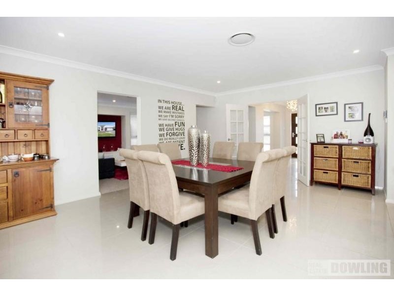 184 Sunningdale Circuit, Medowie NSW 2318