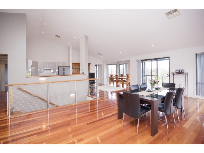 25 Sunningdale Circuit, Medowie NSW 2318