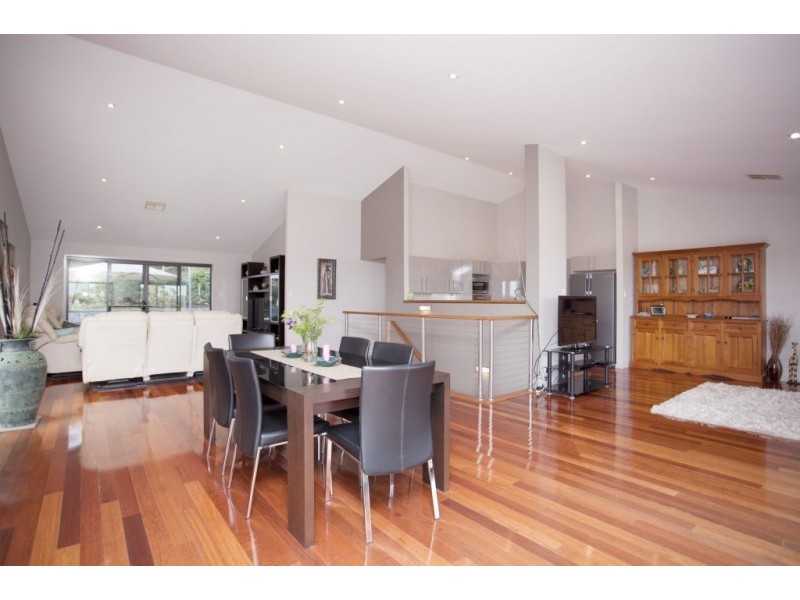 25 Sunningdale Circuit, Medowie NSW 2318