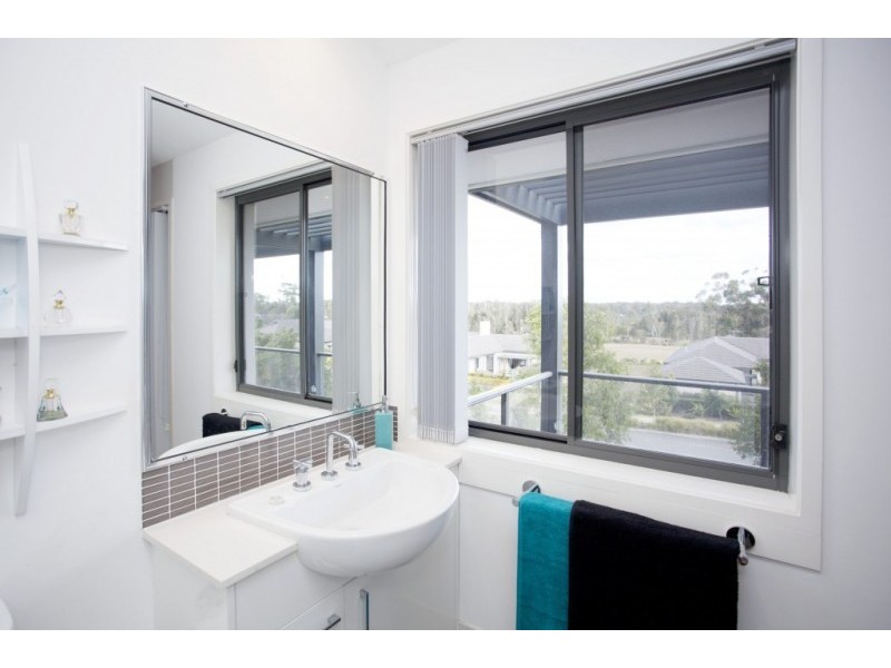 25 Sunningdale Circuit, Medowie NSW 2318