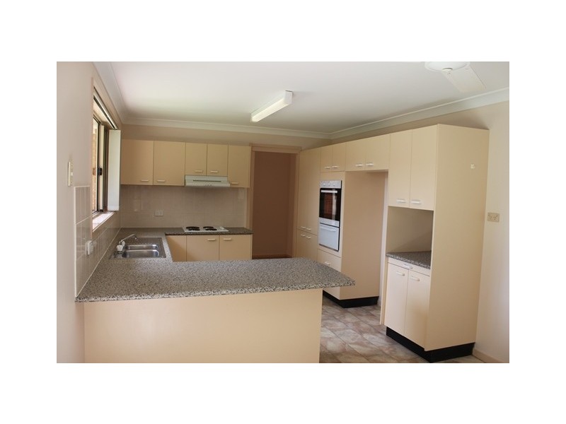 25 Rosewood Drive, Medowie NSW 2318