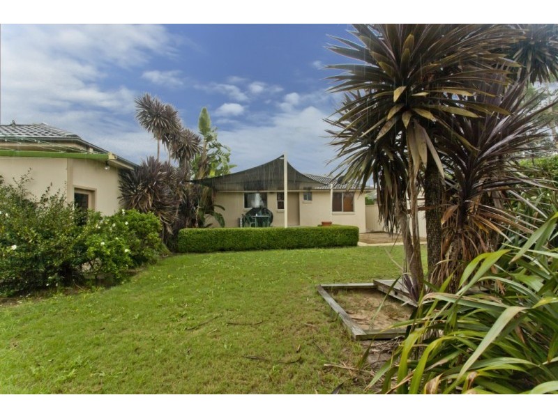 42 Silver Wattle Drive, Medowie NSW 2318