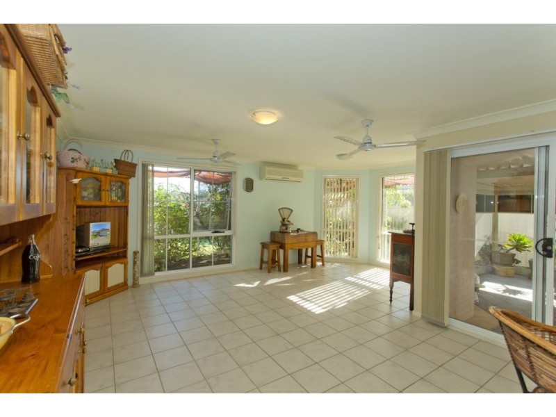 6 Sandalwood Avenue, Medowie NSW 2318