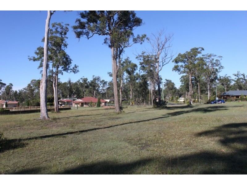 25 County Close, Medowie NSW 2318