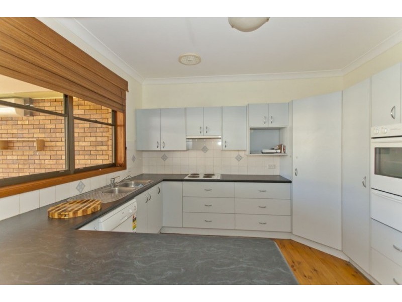 14 Brush Box Avenue, Medowie NSW 2318